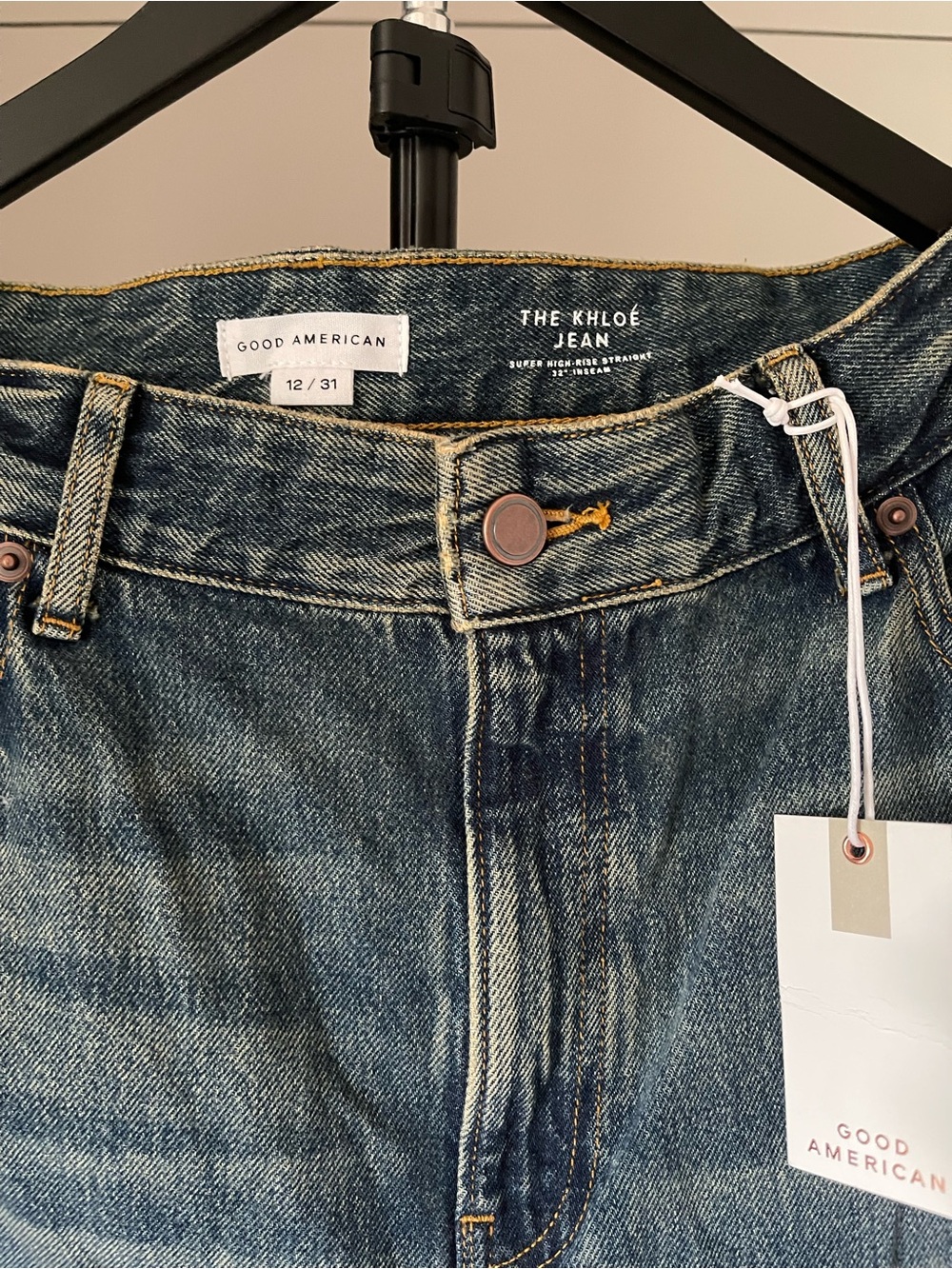 Good American “The Khloé Jean” Patchwork Straight Jeans – NWT - Picture 7 of 11